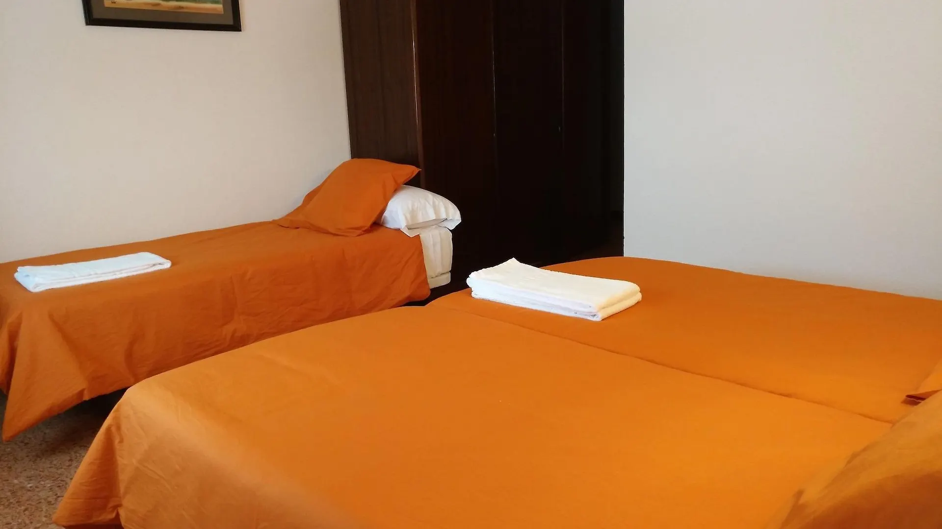Hostal L'Esplai Viladamat 2*,  Španělsko