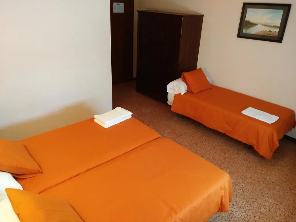 Hostal L'Esplai Viladamat